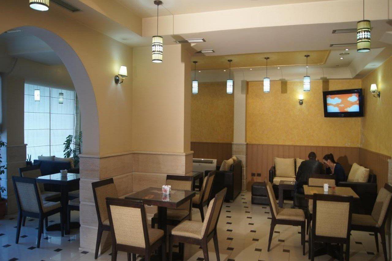 Bristol Hotel Tirana Zewnętrze zdjęcie