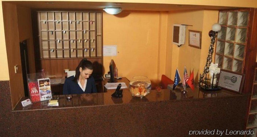 Bristol Hotel Tirana Zewnętrze zdjęcie