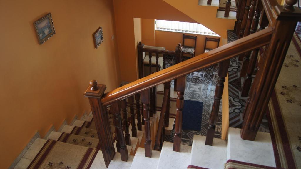 Bristol Hotel Tirana Zewnętrze zdjęcie